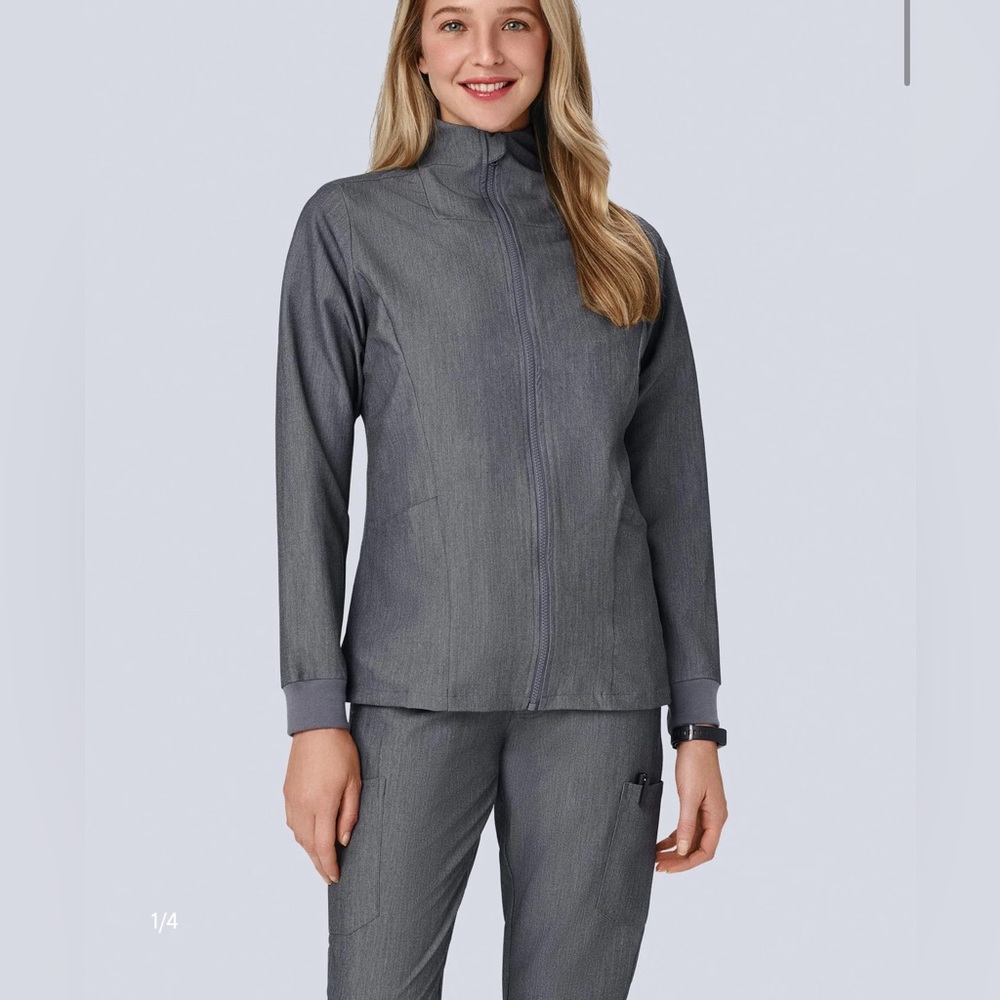 Mandala S-M size cloud scrub